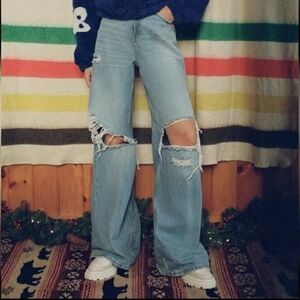 Urban Outfitter BDG Skater Baggy Distressed Raw hem Blue Jean Denim Pant Size 29